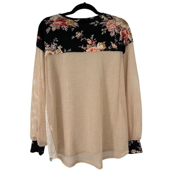 Crowned Free Cream Mesh Sleeve Floral Print Top - Picture 2 of 9